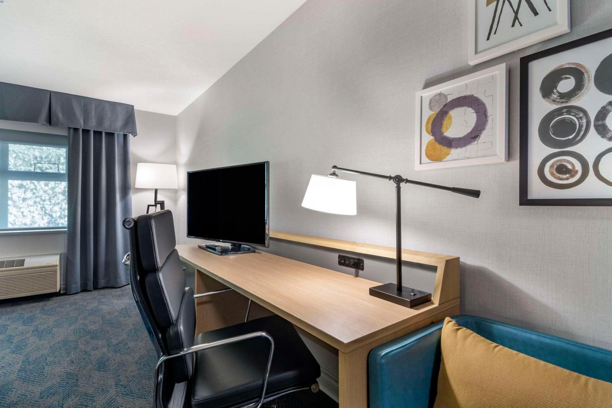 Clarion Hotel & Conference Centre Abbotsford Buitenkant foto