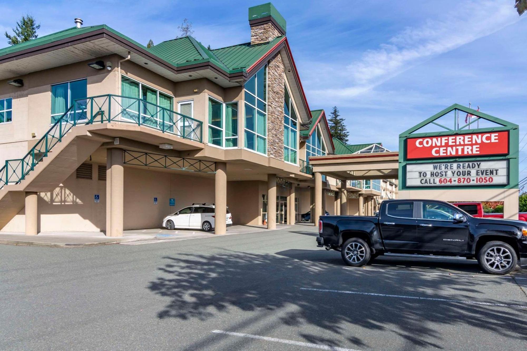 Clarion Hotel & Conference Centre Abbotsford Buitenkant foto