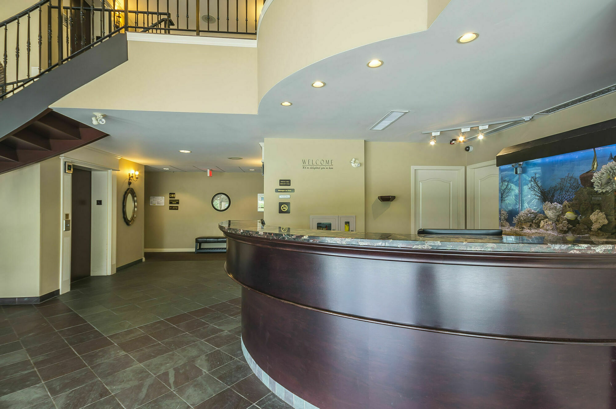 Clarion Hotel & Conference Centre Abbotsford Buitenkant foto